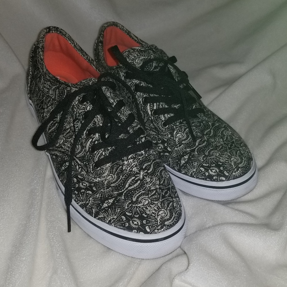 Vans Printed Canvas Skate Shoes